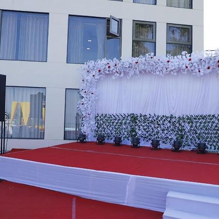 Royal Orbit Hotell Panchgani Exteriör bild