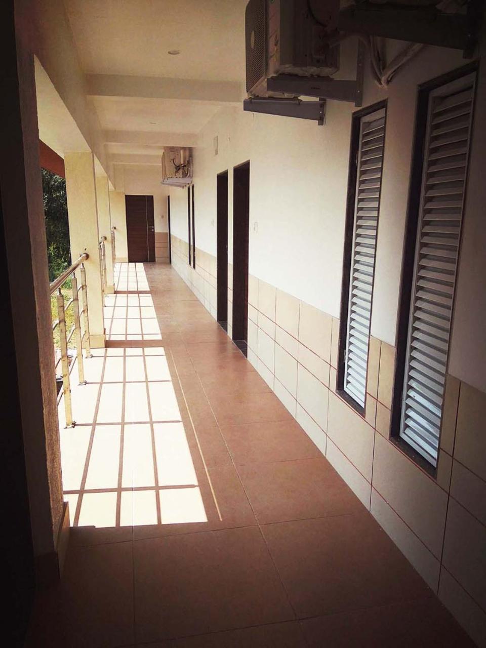 Royal Orbit Hotell Panchgani Exteriör bild