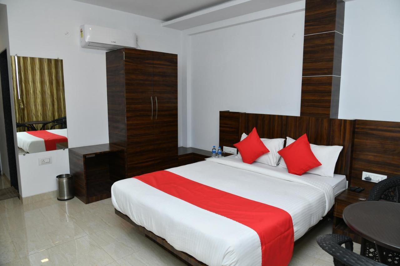 Royal Orbit Hotell Panchgani Exteriör bild
