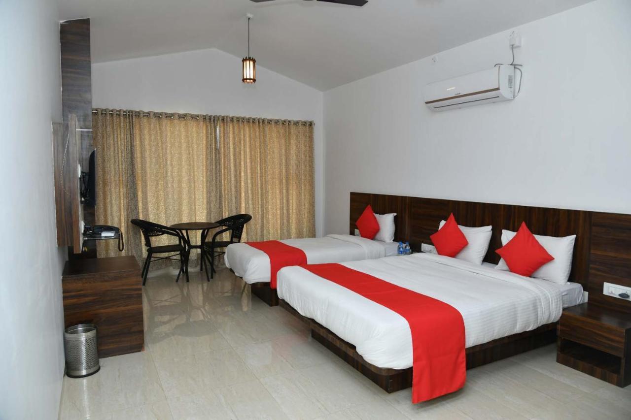 Royal Orbit Hotell Panchgani Exteriör bild