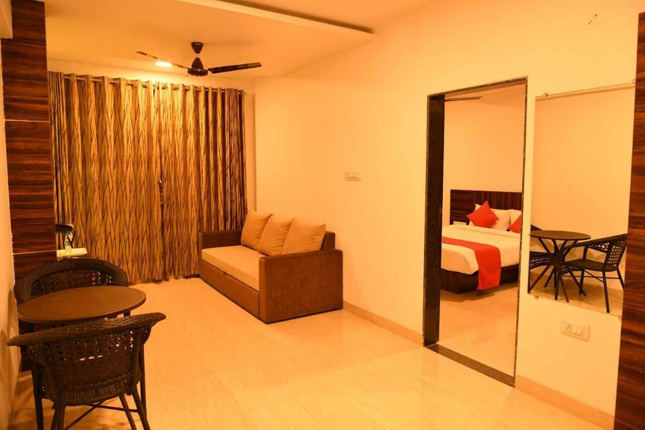 Royal Orbit Hotell Panchgani Exteriör bild